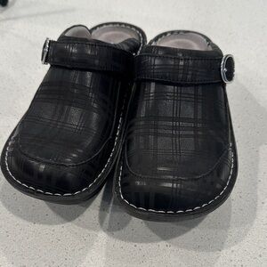 Alegria Black Plaid Mary Jane Clogs